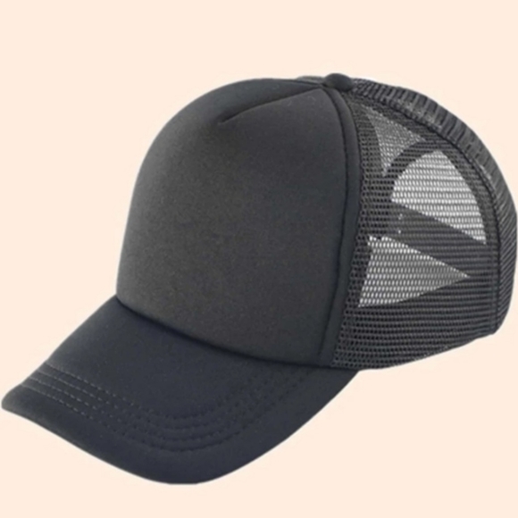 Black Ball Cap NWT - Picture 1 of 2